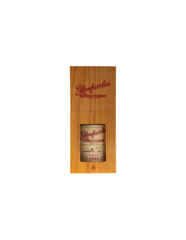 GLENFARCLAS - 1985-2018 - Refill Sherry Hogshead - THE FAMILY CASKS